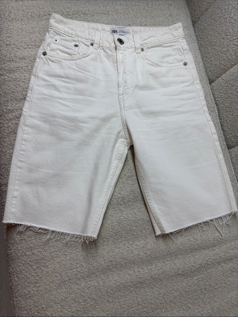 Zara Off-White Denim Cutoff Shorts